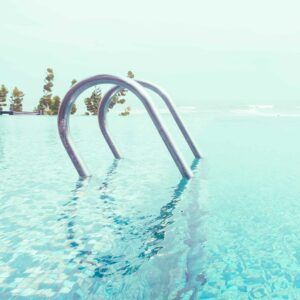 Desfibrilador en piscinas, playas y espacios de baño